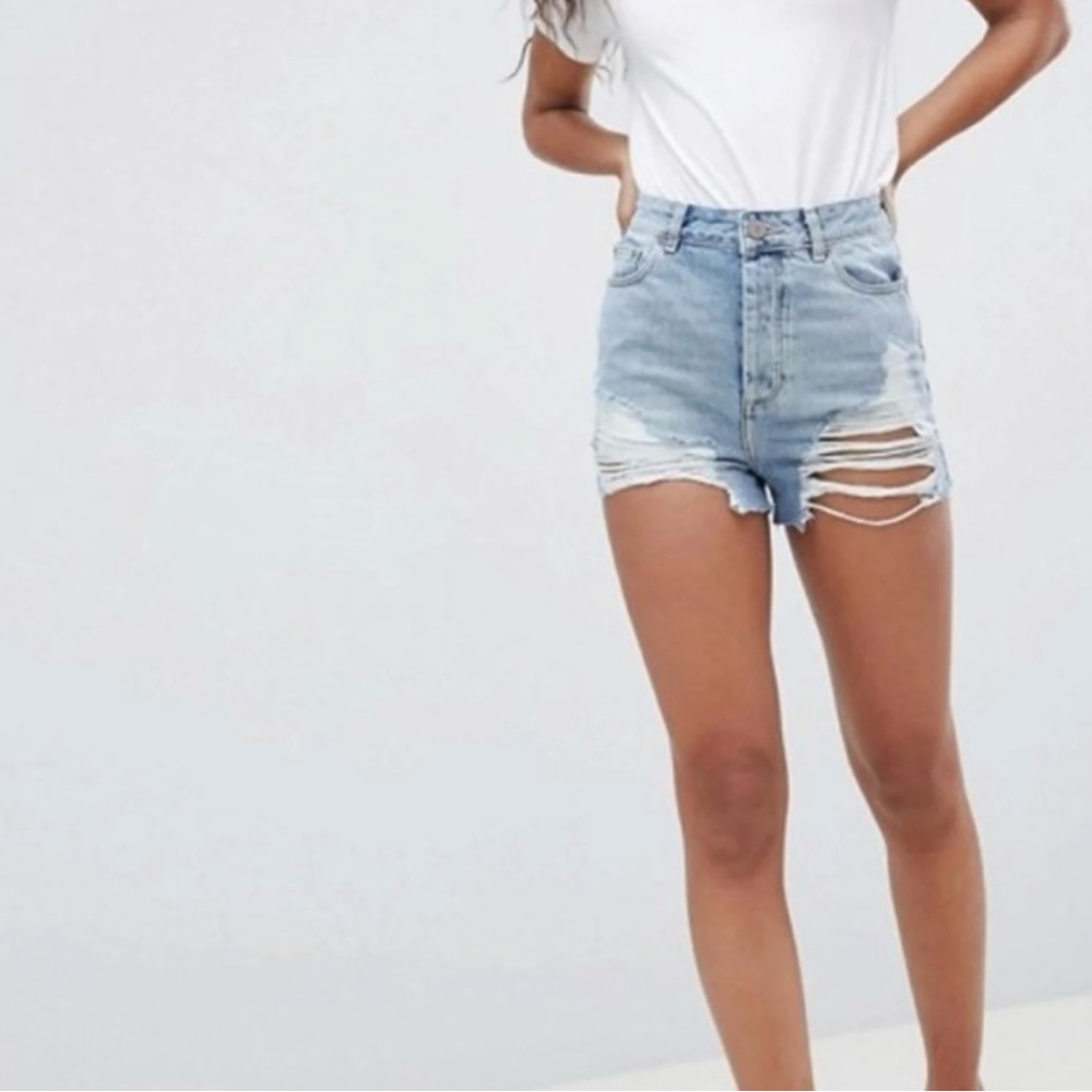 asos Light Wash Button Fly Distressed Denim Shorts Women's Size 4 US 8 UK NWT